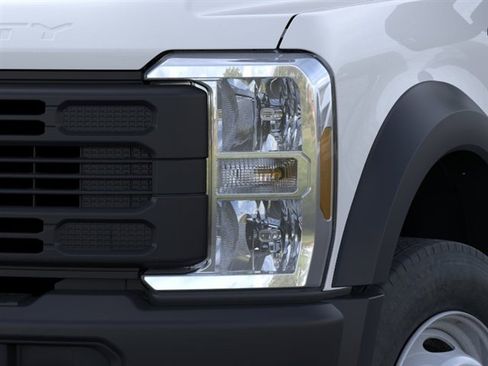 New 2025 Ford F600 4x4 Regular Cab Super Duty image 19