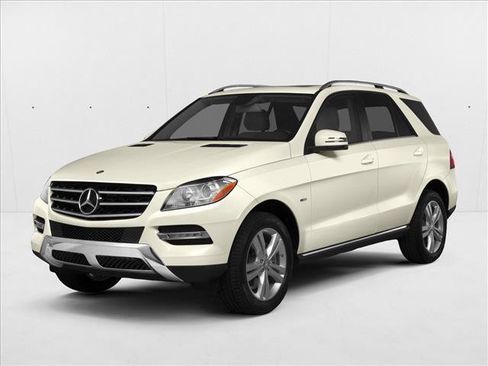 Used 2015 Mercedes-Benz ML 350 4MATIC image 1