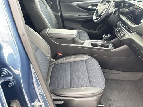 Certified 2024 Buick Envista Preferred w/ Convenience I Package image 26