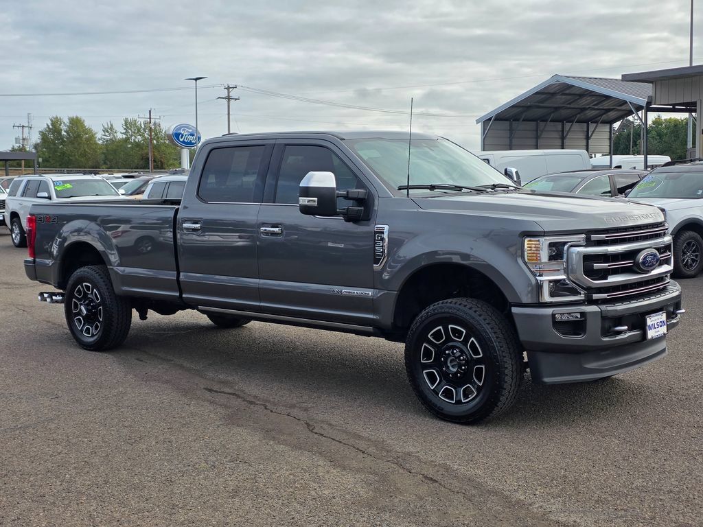Used 2022 Ford F350 Platinum AWD/4WD image 3