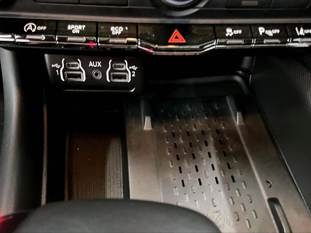 Used 2025 Dodge Durango GT AWD/4WD image 27