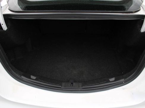 Used 2015 Ford Fusion SE w/ Equipment Group 201A FWD image 33