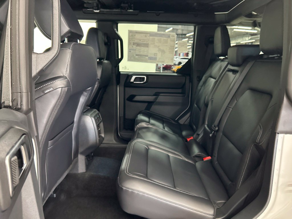New 2026 Ford Bronco Outer Banks w/ Sasquatch Package AWD/4WD image 27