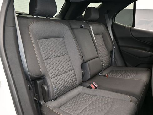 Used 2021 Chevrolet Equinox LT image 35