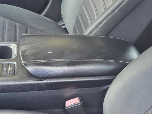 Used 2020 Ford Fusion SE FWD image 7