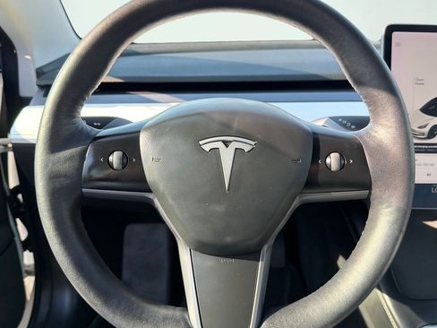 Used 2021 Tesla Model 3 Standard Range Plus RWD image 37