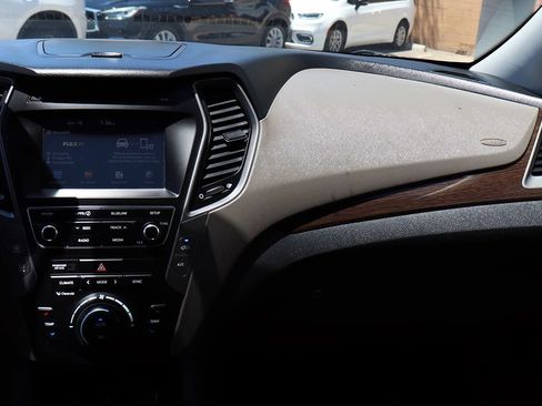 Used 2017 Hyundai Santa Fe Sport FWD image 45