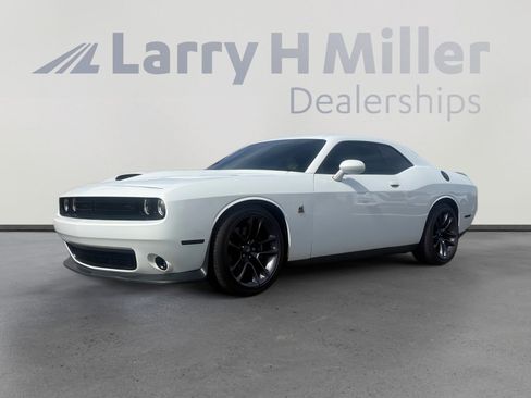 Used 2023 Dodge Challenger R/T Scat Pack image 1