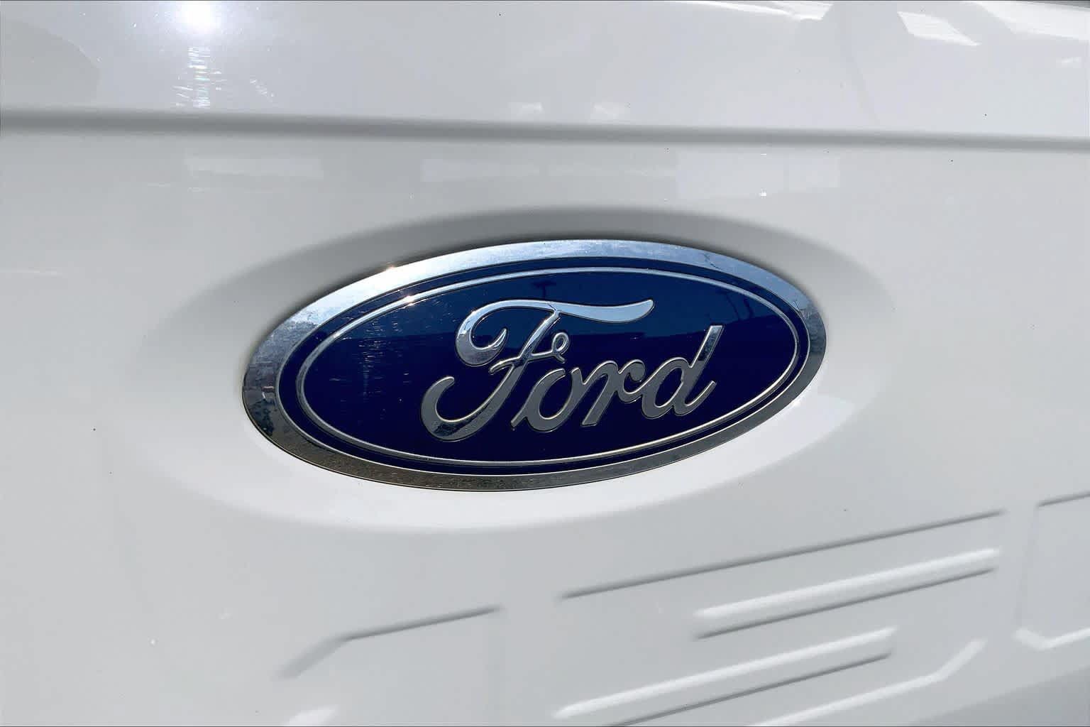 Used 2023 Ford F150 Lariat w/ Equipment Group 502A High AWD/4WD image 31
