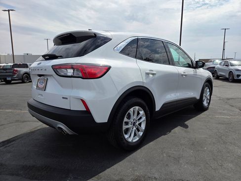 Certified 2022 Ford Escape SE FWD image 6