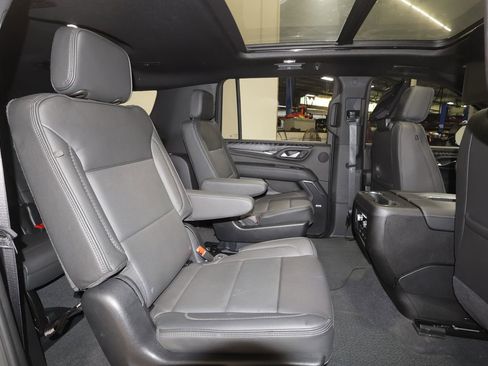 Certified 2024 GMC Yukon XL Denali w/ Denali Reserve Package image 28