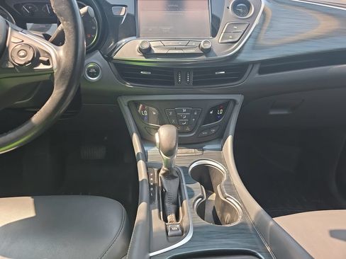 Used 2019 Buick Envision Essence FWD image 10