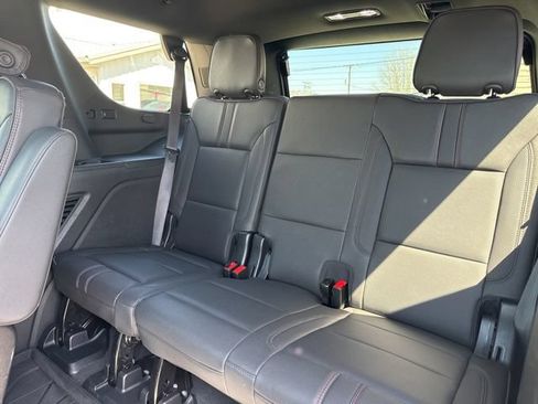 Used 2023 Chevrolet Tahoe RST w/ Luxury Package AWD/4WD image 17