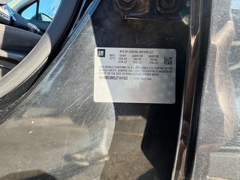 Used 2018 Chevrolet Cruze LS FWD image 25