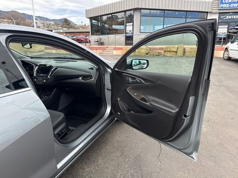 Used 2024 Chevrolet Malibu LT FWD image 28