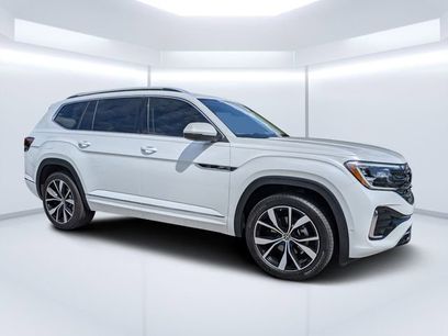 Certified 2025 Volkswagen Atlas SEL Premium R-Line