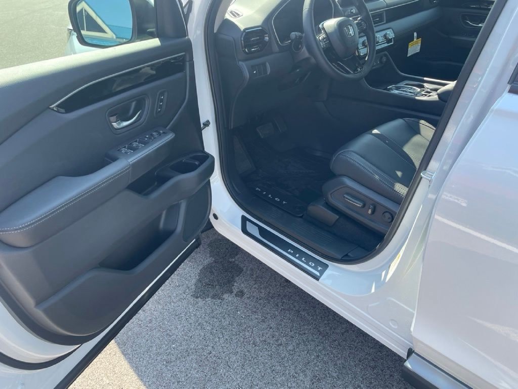 New 2026 Honda Pilot EX-L image 9