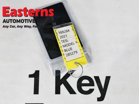 Used 2021 Tesla Model Y Long Range image 22