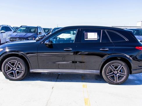 Certified 2026 Mercedes-Benz GLC 300 GLC 300 image 8