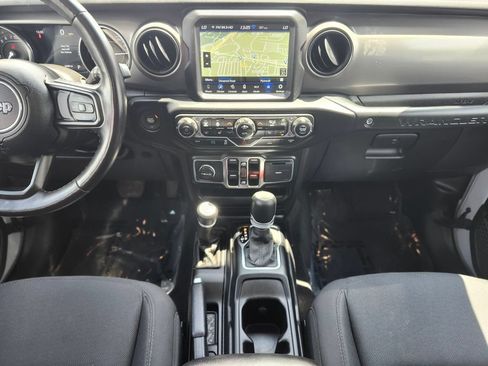 Used 2023 Jeep Wrangler Unlimited w/ Cold Weather Group AWD/4WD image 12