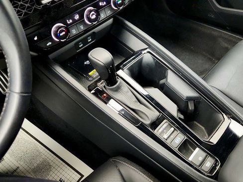 Used 2025 Honda Accord Sport image 17