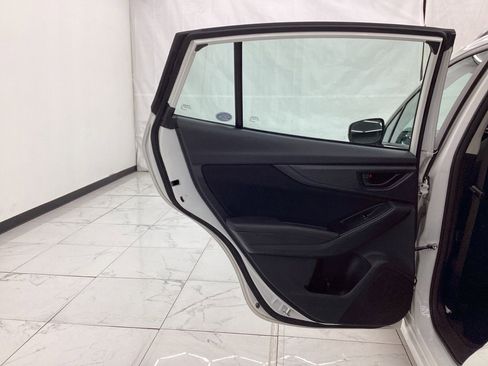 Used 2020 Subaru Impreza 2.0i Premium image 24