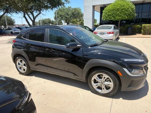 Used 2023 Hyundai Kona SEL w/ Cargo Package AWD/4WD image 2