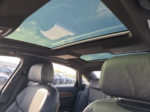 Used 2019 Audi A8 L 3.0T w/ Executive Package image 9