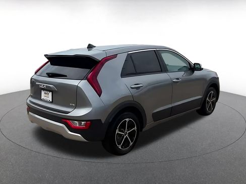 Used 2026 Kia Niro LX FWD image 12