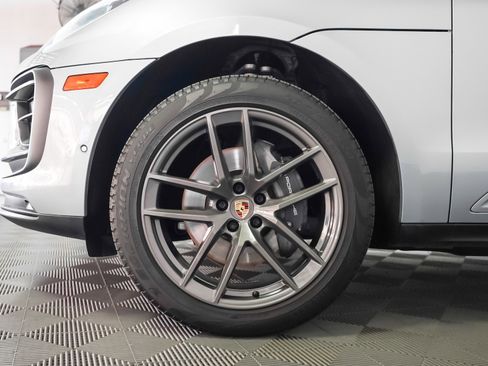 Used 2024 Porsche Macan Turbo image 14