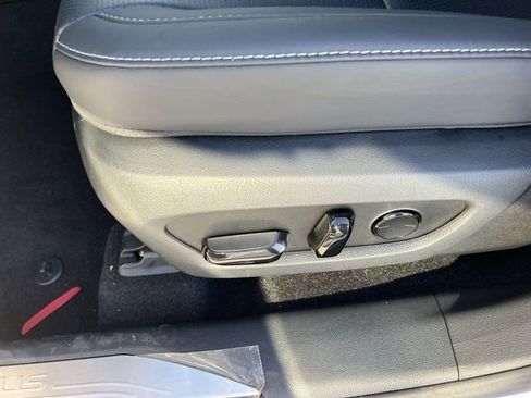 Used 2024 Lexus RX 350 Premium Plus w/ Convenience Package image 12