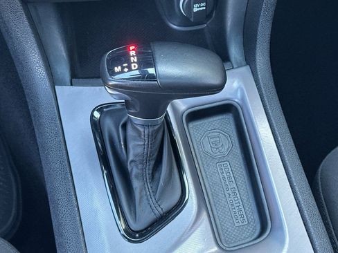 Used 2022 Dodge Charger R/T w/ Harman/Kardon Audio Group image 26