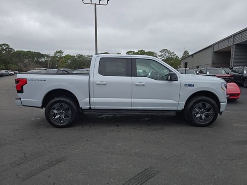 New 2025 Ford F150 Lightning Flash image 3
