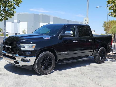 Used 2021 RAM 1500 Laramie AWD/4WD image 4
