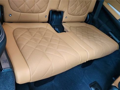 Used 2025 BMW X7 xDrive40i w/ M Sport Package image 29