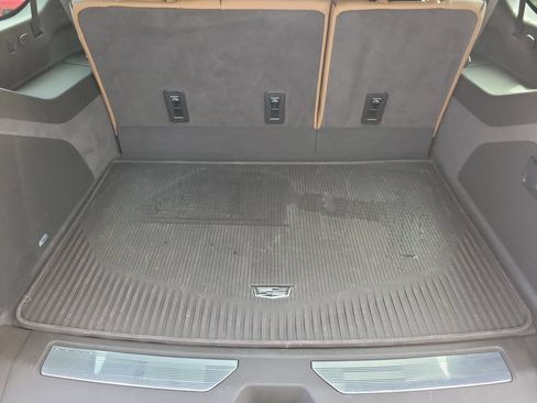 Used 2025 Cadillac Escalade ESV Premium Luxury w/ Touring Package AWD/4WD image 17