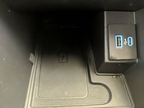 Certified 2024 Ford Edge SEL w/ Convenience Package image 21