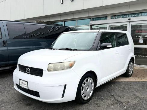 Used 2008 Scion xB FWD image 3