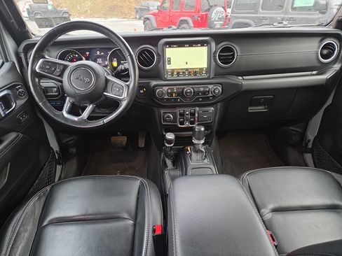 Certified 2023 Jeep Wrangler Unlimited Sahara w/ Cold Weather Group AWD/4WD image 21