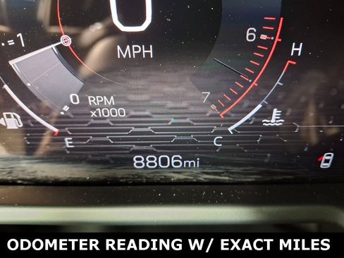 Used 2024 GMC Acadia Denali w/ Super Cruise Package image 17