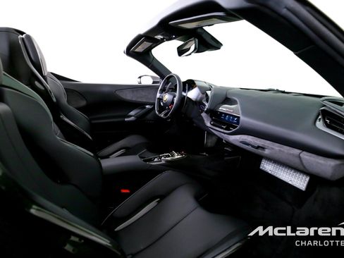 Used 2022 Ferrari SF90 Spider AWD/4WD image 20
