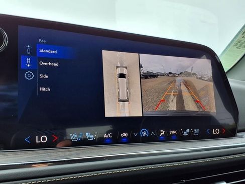 New 2025 Chevrolet Suburban Premier AWD/4WD image 13