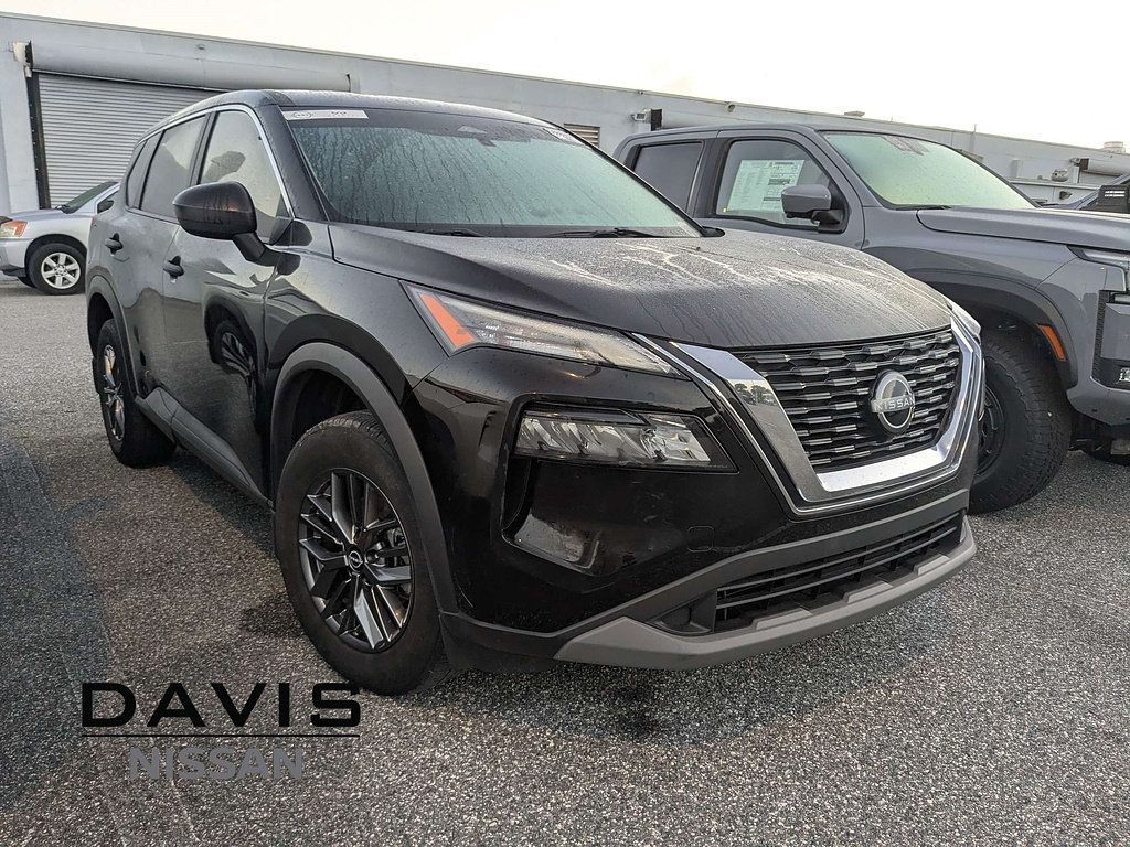 Certified 2023 Nissan Rogue S AWD/4WD image 2
