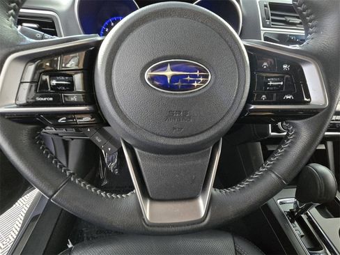 Used 2018 Subaru Outback 3.6R Limited image 26