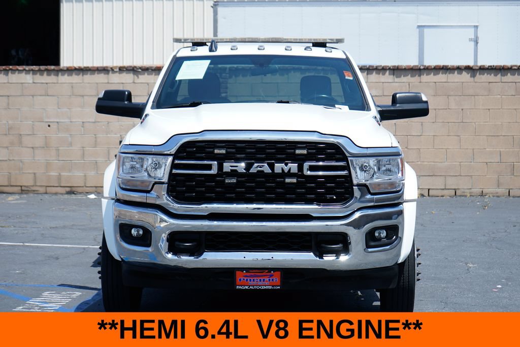 Used 2022 RAM 5500 SLT w/ Quick Order Package 27G SLT RWD image 3