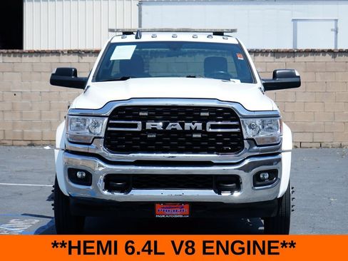 Used 2022 RAM 5500 SLT w/ Quick Order Package 27G SLT RWD image 3