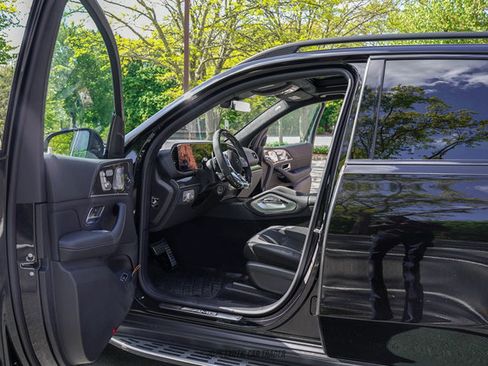 Used 2022 Mercedes-Benz GLE 63 AMG S image 20