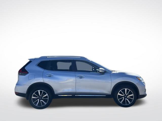 Used 2019 Nissan Rogue SL w/ Premium Package AWD/4WD image 18