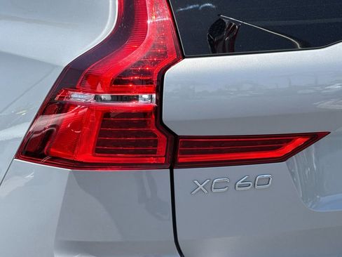 Certified 2023 Volvo XC60 B5 Plus w/ Protection Package Premier FWD image 26
