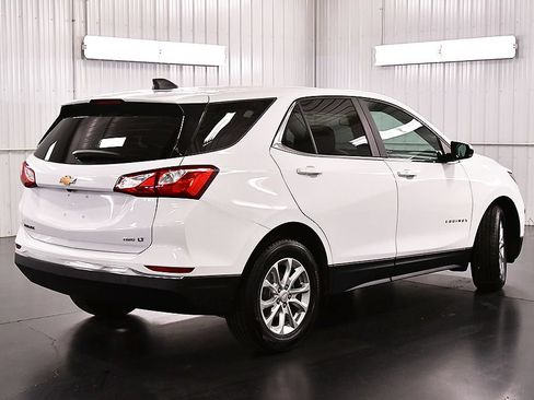 Used 2021 Chevrolet Equinox LT AWD/4WD image 8
